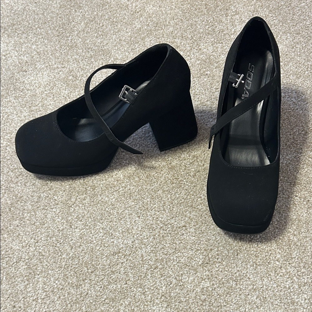 Soda Women's Black Strap Heels Size 7